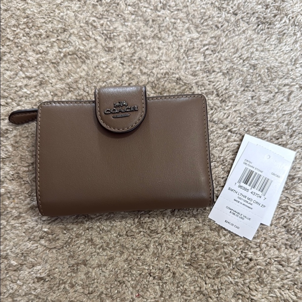Elegant Brown Leather Wallet